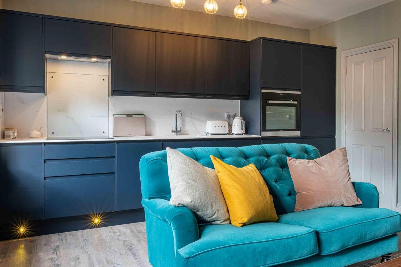 Beautiful Modern 1 Bedroom Apartment, City Centre Bath Kültér fotó