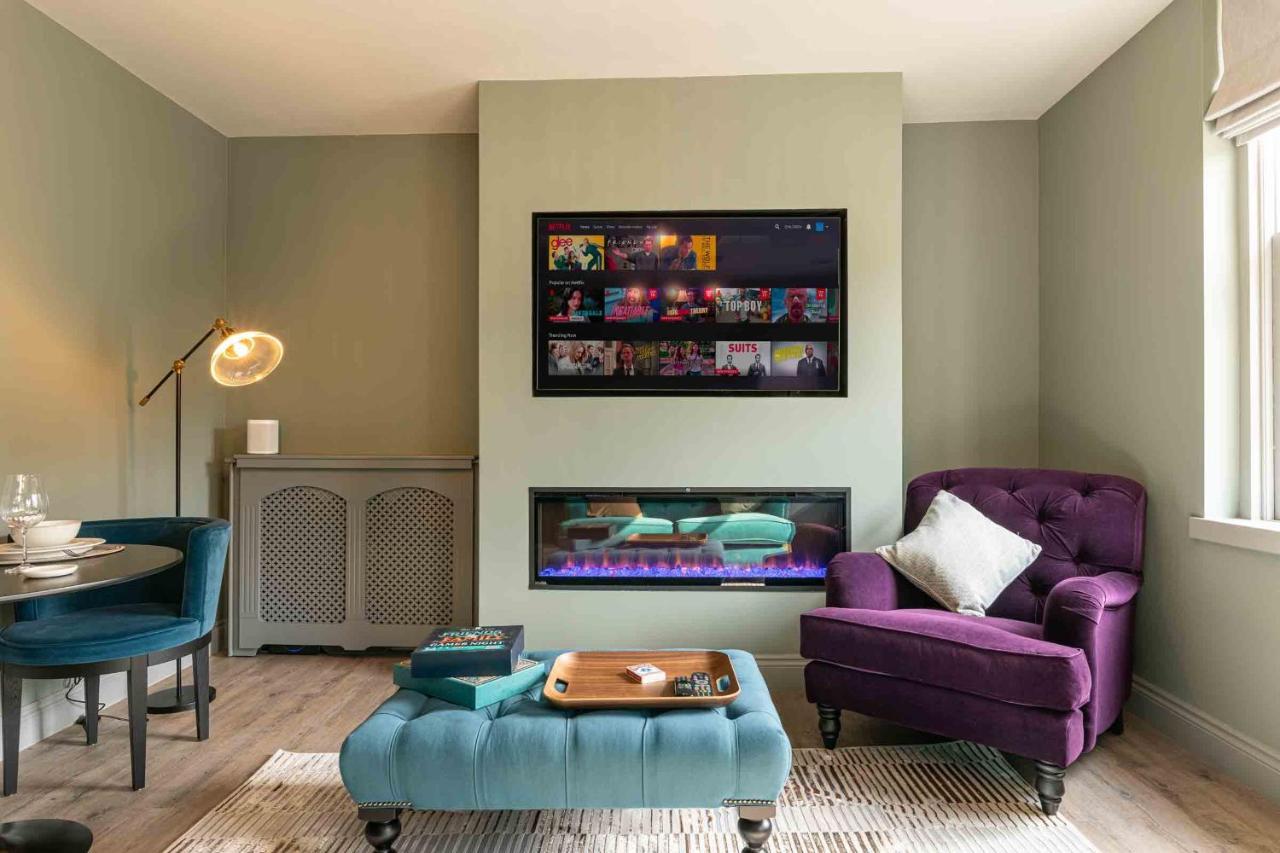 Beautiful Modern 1 Bedroom Apartment, City Centre Bath Kültér fotó