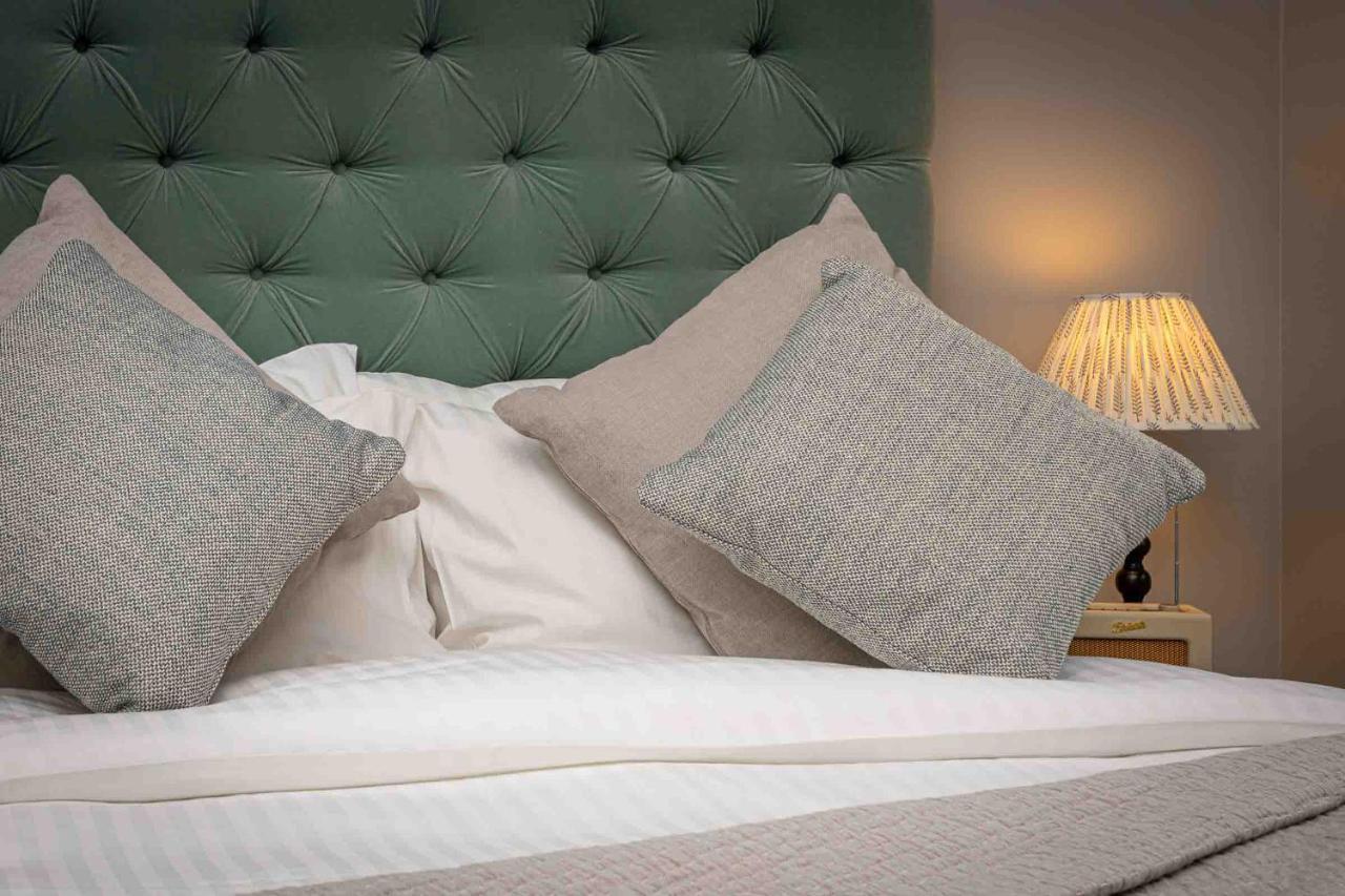 Beautiful Modern 1 Bedroom Apartment, City Centre Bath Kültér fotó